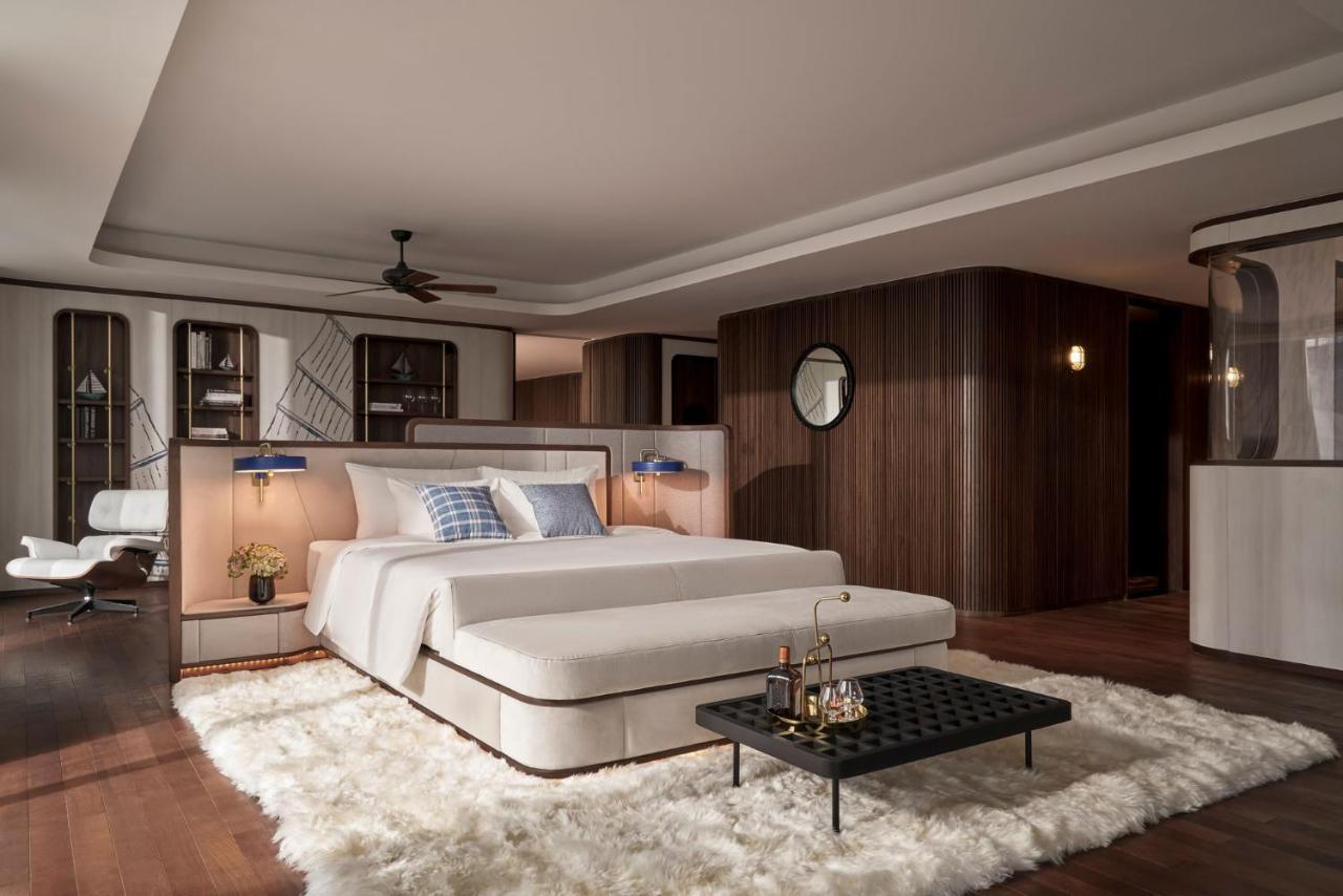 The Yacht Hotel By Dc ฮาลอง ภายนอก รูปภาพ